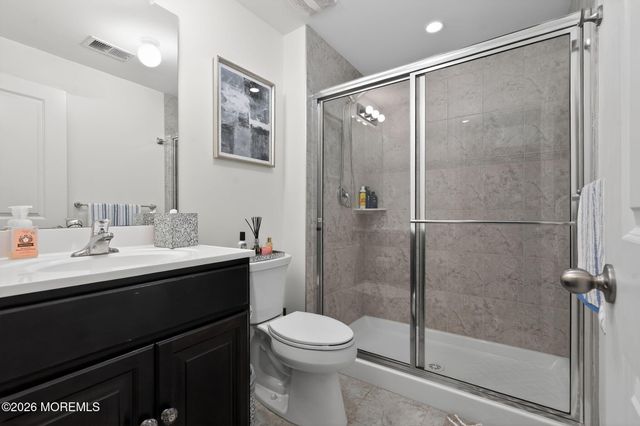 17 Prairie Lane, Bayville, NJ 08721