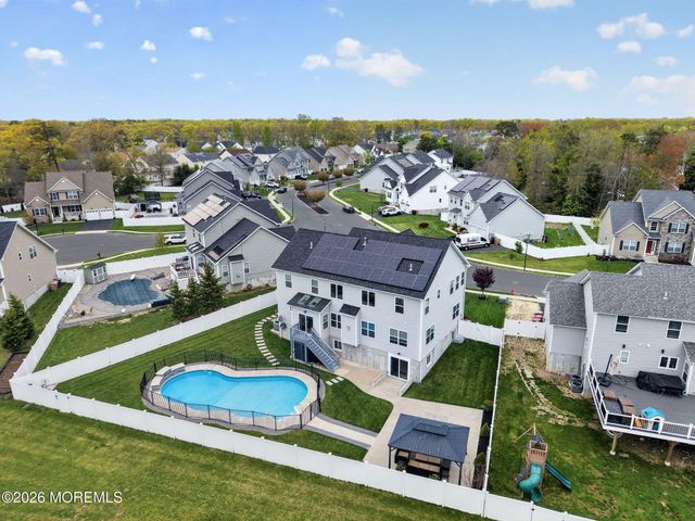 17 Prairie Lane, Bayville, NJ 08721