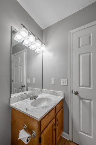 400 Forest Hill Drive, Lexington, KY 40509