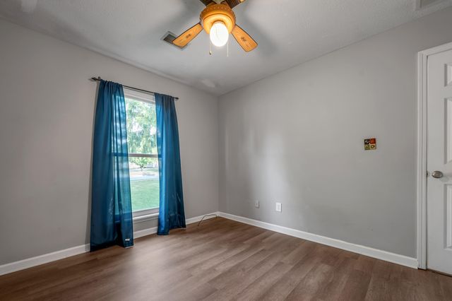 400 Forest Hill Drive, Lexington, KY 40509