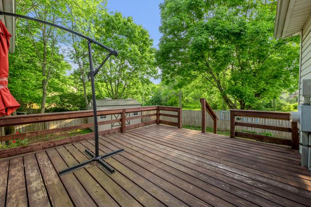 400 Forest Hill Drive, Lexington, KY 40509