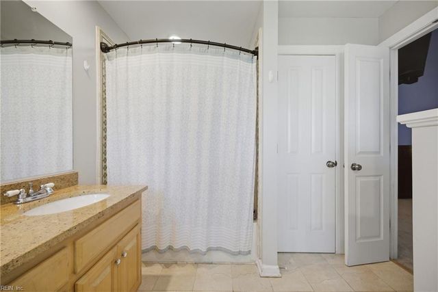 108 Pine Creek DR, Hampton, VA 23669