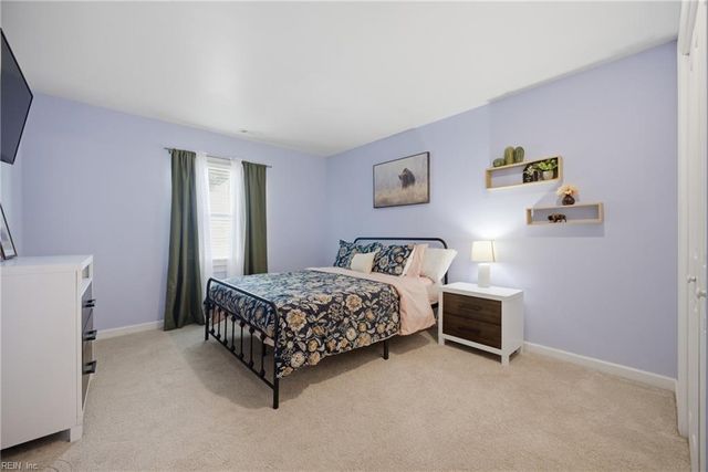 108 Pine Creek DR, Hampton, VA 23669