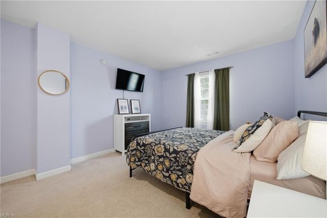 108 Pine Creek DR, Hampton, VA 23669