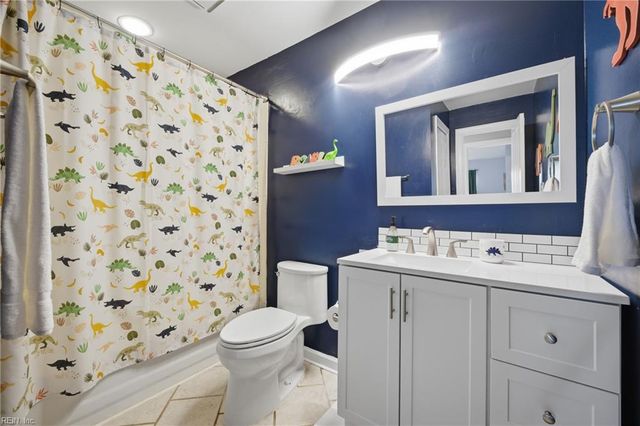 108 Pine Creek DR, Hampton, VA 23669