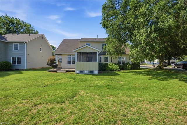 108 Pine Creek DR, Hampton, VA 23669