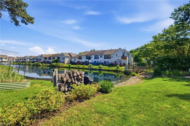 108 Pine Creek DR, Hampton, VA 23669