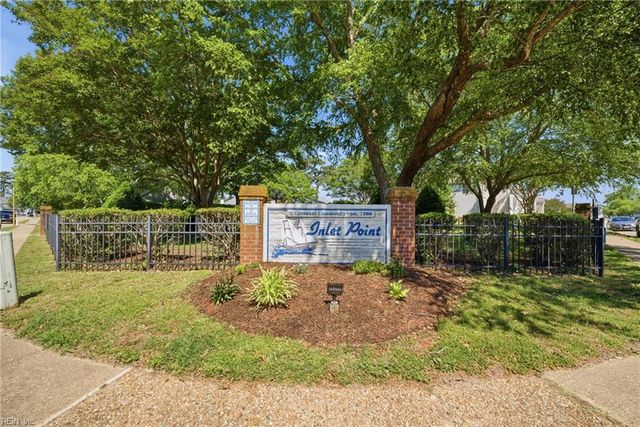 108 Pine Creek DR, Hampton, VA 23669