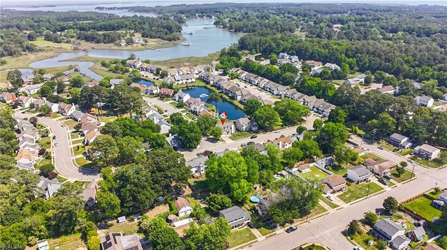 108 Pine Creek DR, Hampton, VA 23669