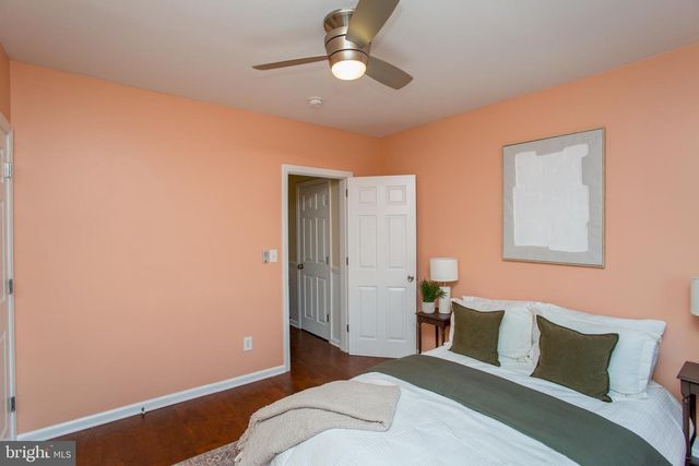 5230 HAZEL AVE, Philadelphia, PA 19143