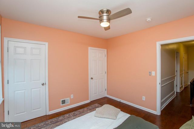 5230 HAZEL AVE, Philadelphia, PA 19143