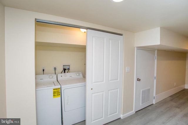 5230 HAZEL AVE, Philadelphia, PA 19143