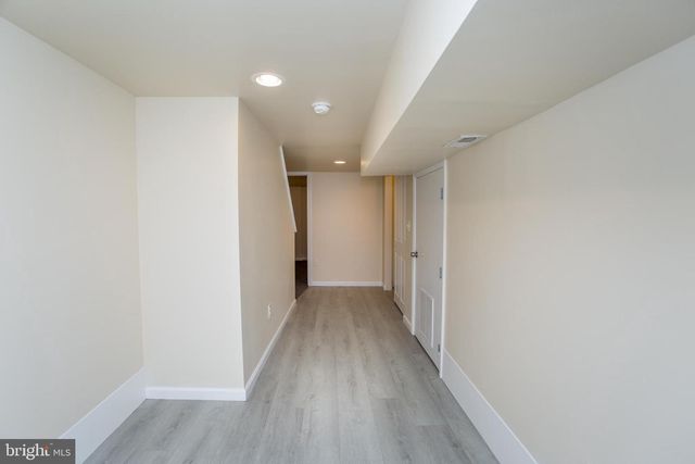 5230 HAZEL AVE, Philadelphia, PA 19143