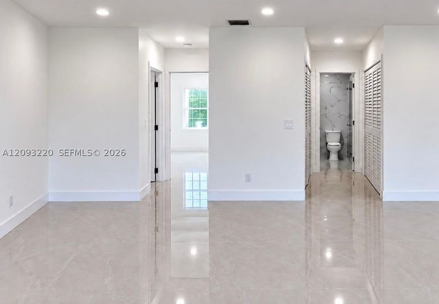 11708 SW 114th Ter, Miami, FL 33186