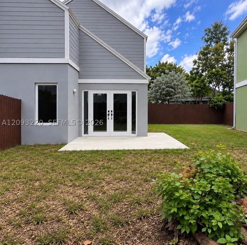 11708 SW 114th Ter, Miami, FL 33186