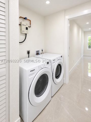 11708 SW 114th Ter, Miami, FL 33186