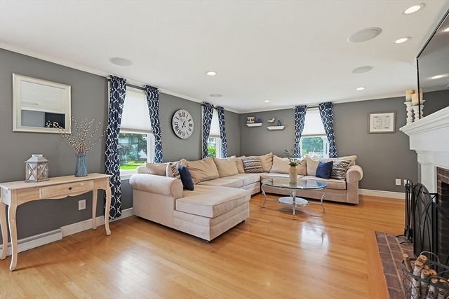 1 Birchwood Road, Holbrook, MA 02343