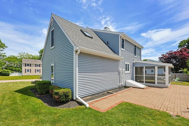 1 Birchwood Road, Holbrook, MA 02343