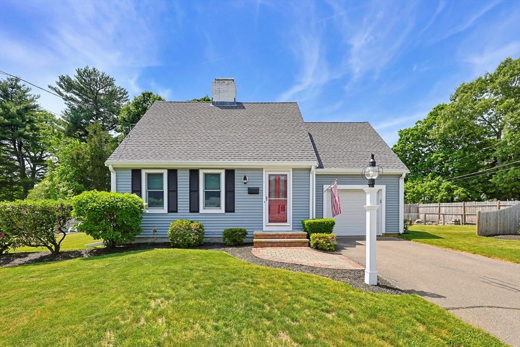 1 Birchwood Road, Holbrook, MA 02343