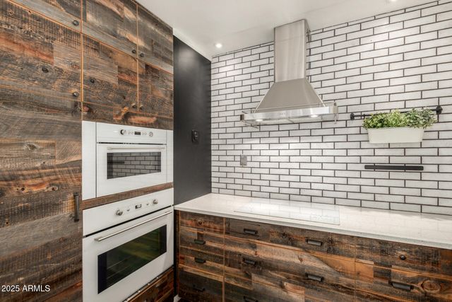 4613 N 31ST Way, Phoenix, AZ 85016