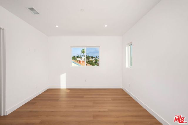 726 Robinson Street, Los Angeles, CA 90026