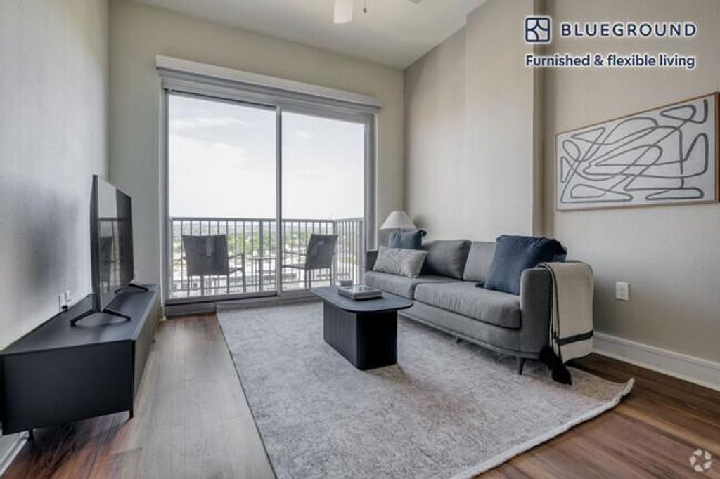 3000 Guadalupe ST 214, Austin, TX 78705