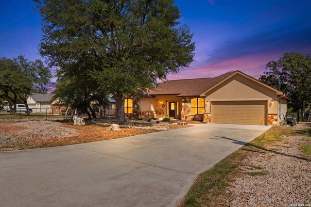 204 Bogi Street, Canyon Lake, TX 78133