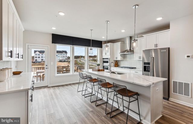 42629 BLACK ANGUS DR, Ashburn, VA 20148