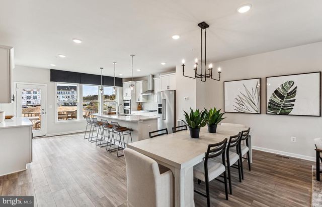 42629 BLACK ANGUS DR, Ashburn, VA 20148