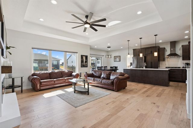 2006 Reese Road, Cedar Falls, IA 50613