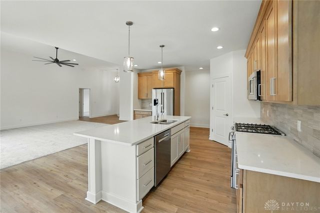 300 Grassy Creek Way, Washington Twp, OH 45458