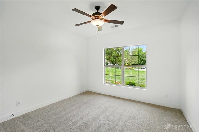 300 Grassy Creek Way, Washington Twp, OH 45458