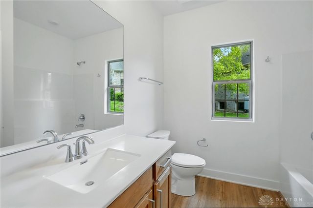 300 Grassy Creek Way, Washington Twp, OH 45458