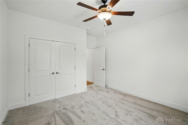 300 Grassy Creek Way, Washington Twp, OH 45458