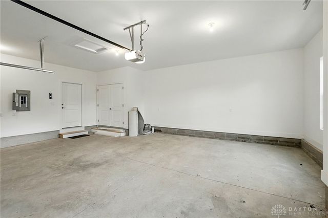 300 Grassy Creek Way, Washington Twp, OH 45458