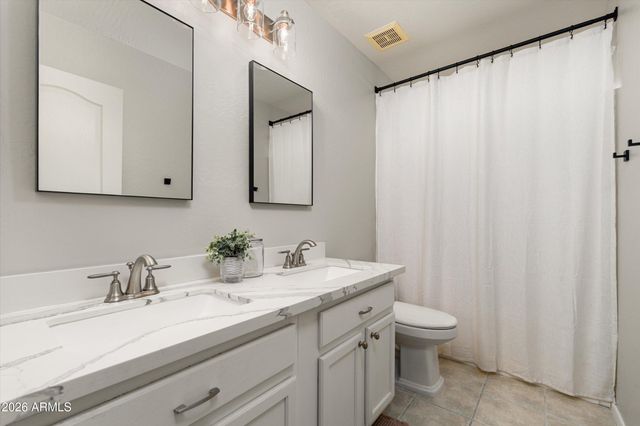 2138 E ELECTRA Lane, Phoenix, AZ 85024