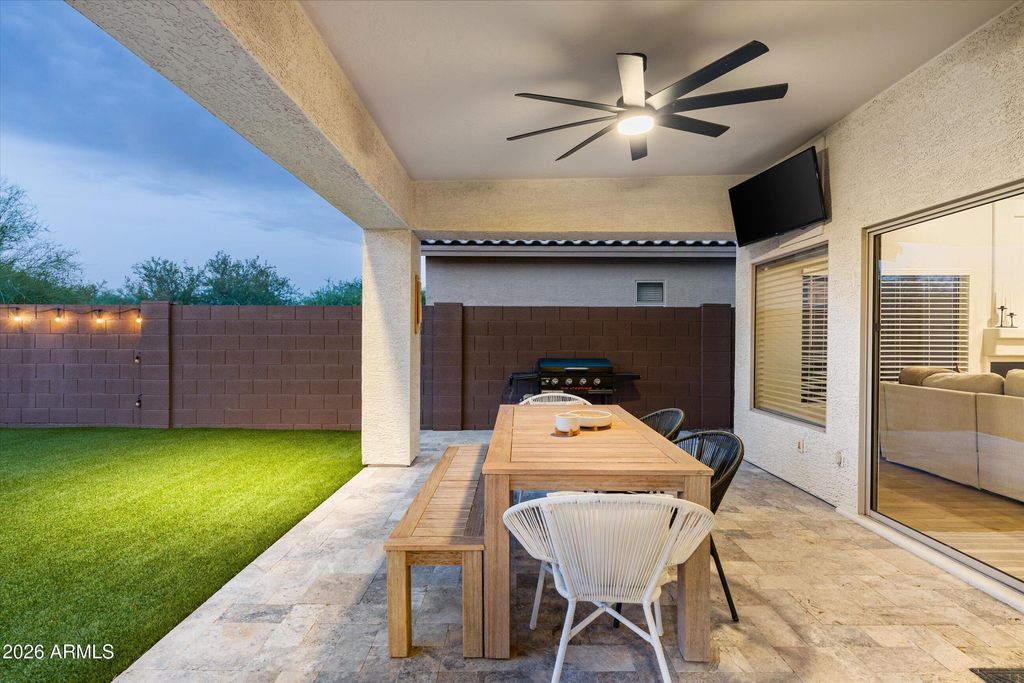 Image 40 of property listing at 2138 E ELECTRA Lane, Phoenix, AZ 85024