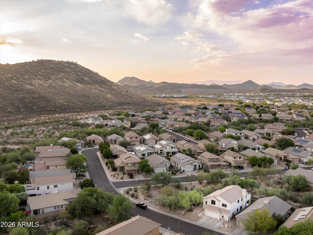 Image 45 of property listing at 2138 E ELECTRA Lane, Phoenix, AZ 85024