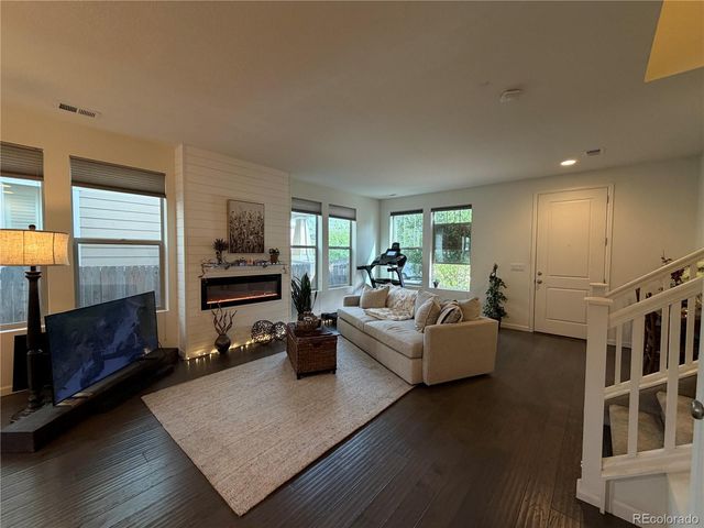 15300 W 69th Circle A, Arvada, CO 80007