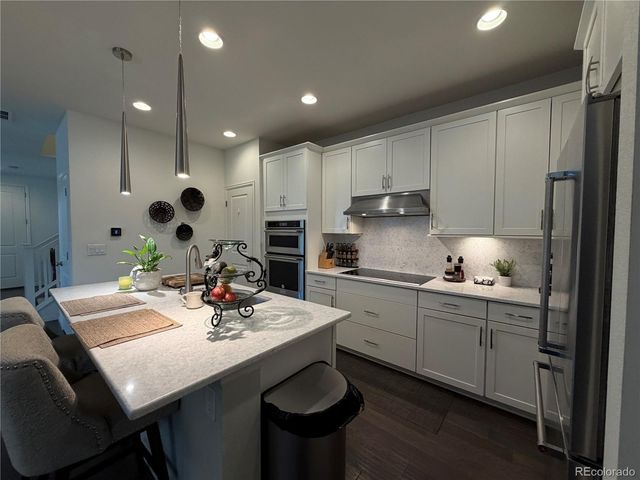 15300 W 69th Circle A, Arvada, CO 80007