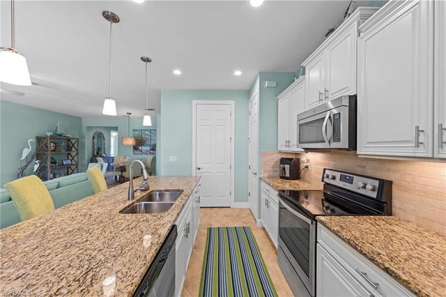 20206 Black Tree LN, Estero, FL 33928