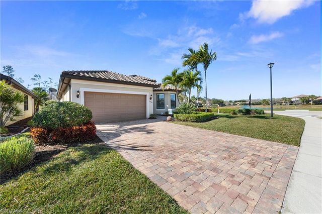 20206 Black Tree LN, Estero, FL 33928