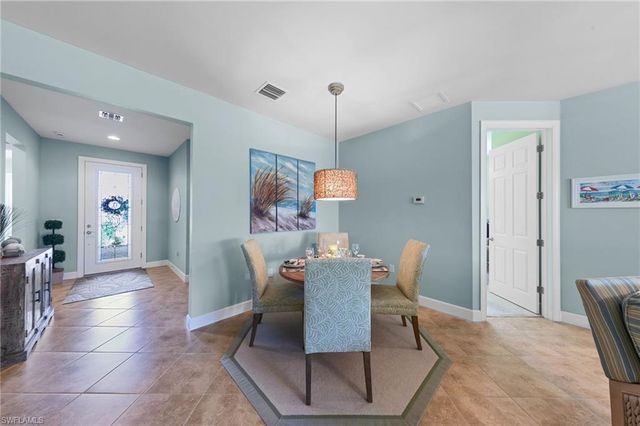 20206 Black Tree LN, Estero, FL 33928