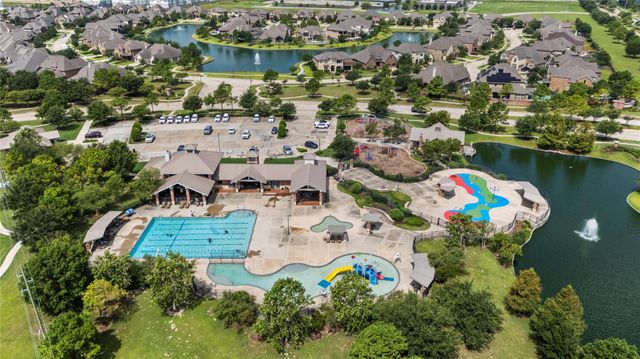 10037 Easton Sky Lane, Cypress, TX 77433