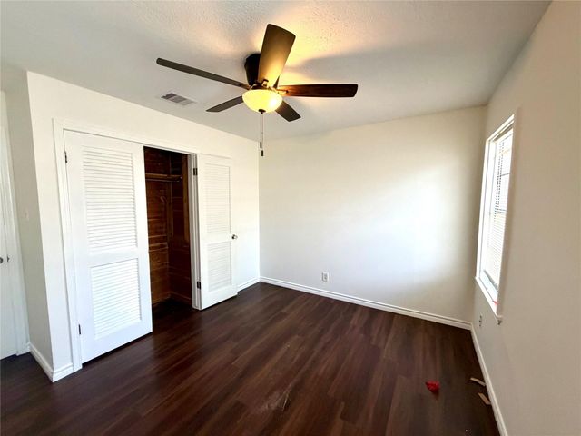 5422 Timber Creek Drive, Houston, TX 77017