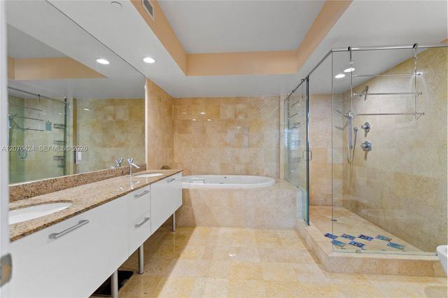 17201 Collins Avenue 3502, Sunny Isles Beach, FL 33160