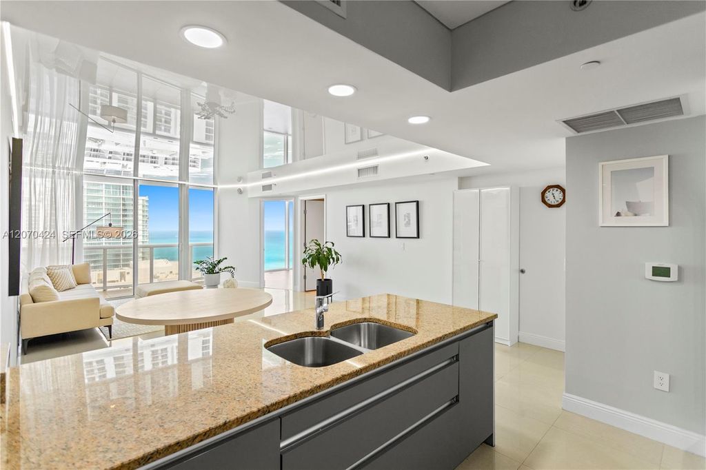 17201 Collins Avenue 3502, Sunny Isles Beach, FL 33160