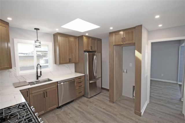 346 Carpenter NE Drive 32, Sandy Springs, GA 30328