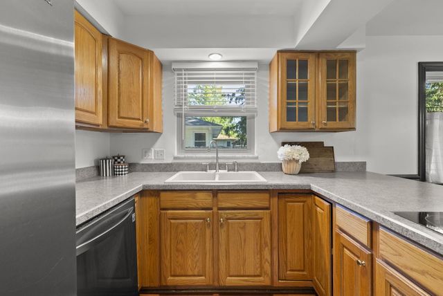 5276 Heritage Lane, Hilliard, OH 43026
