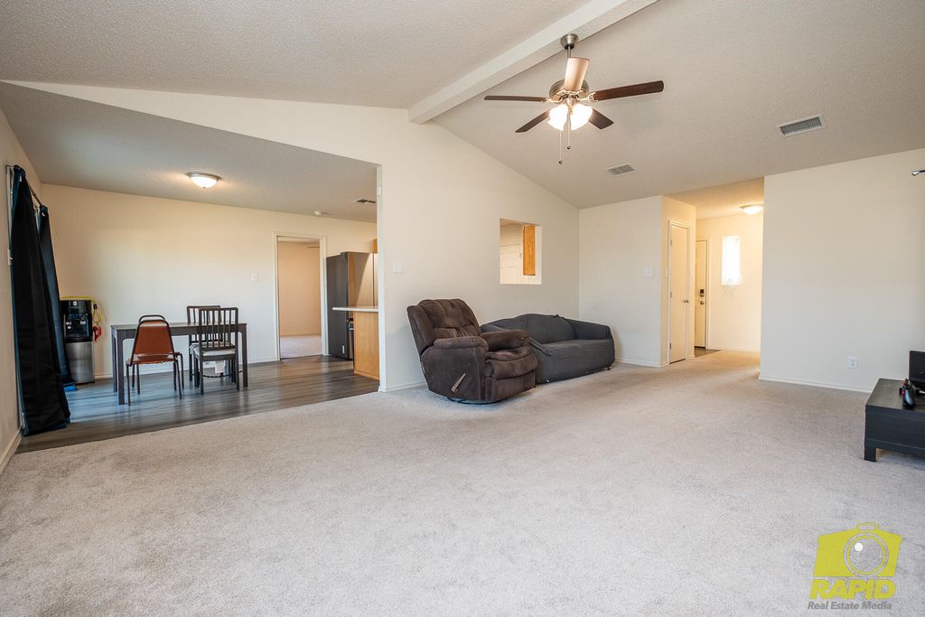 Image 8 of property listing at 1313 Johnny Lane, San Angelo, TX 76905